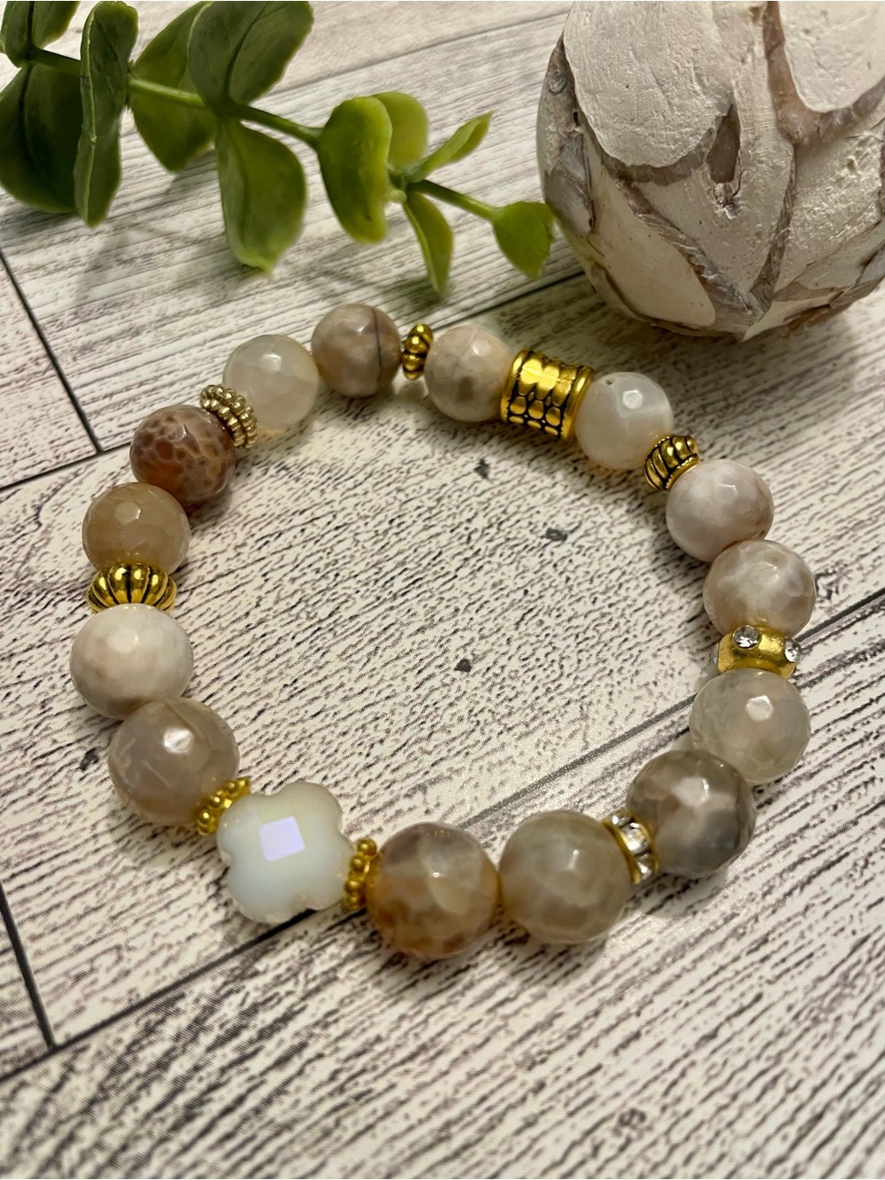 Cream Taupe Faceted Agate Bracelet with Clover and gold accents 10mm stretch